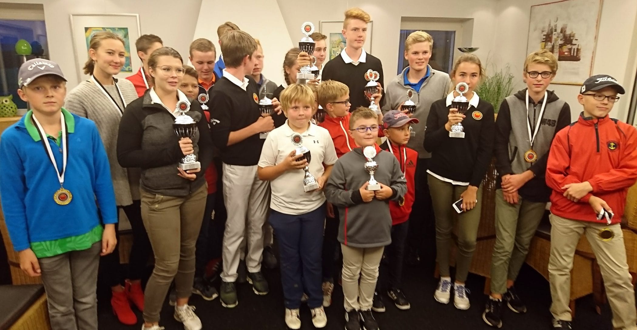 Alle teilnehmerinnen und Teilnehmer 2017 Jugend Club Championship