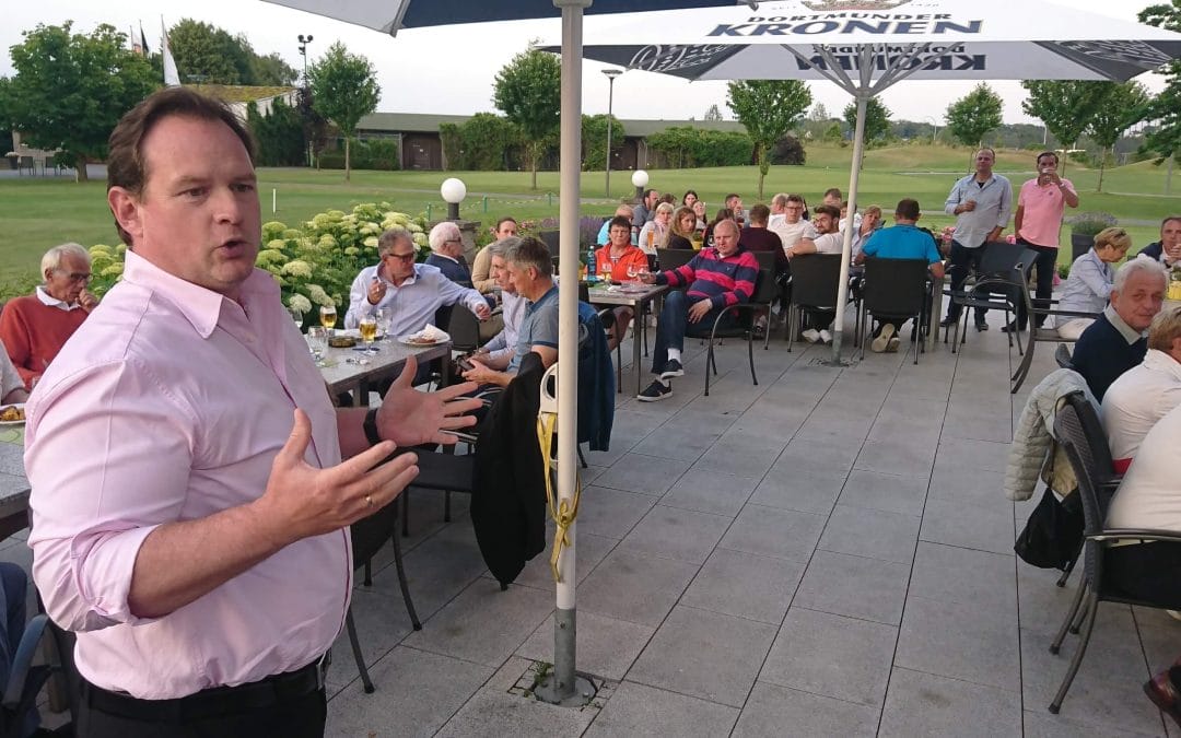 Rough Boys übergeben Spende