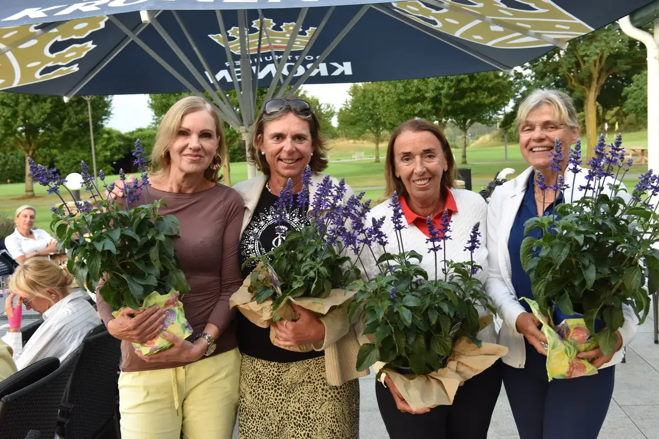 :::::Library:Containers:com.apple.mail:Data:Library:Mail Downloads:811385E2-2C6D-40FE-AE5E-F72B98C960BE:000_4911.jpeg